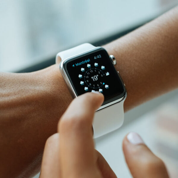 Smartwatch with Bright Touchscreen Display, Up to 6 Days of Battery Life, Orchid Purple - Afbeelding 2
